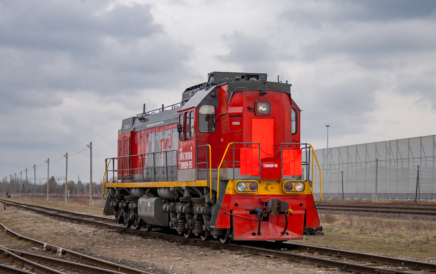ТЭМ18ДМ-315
