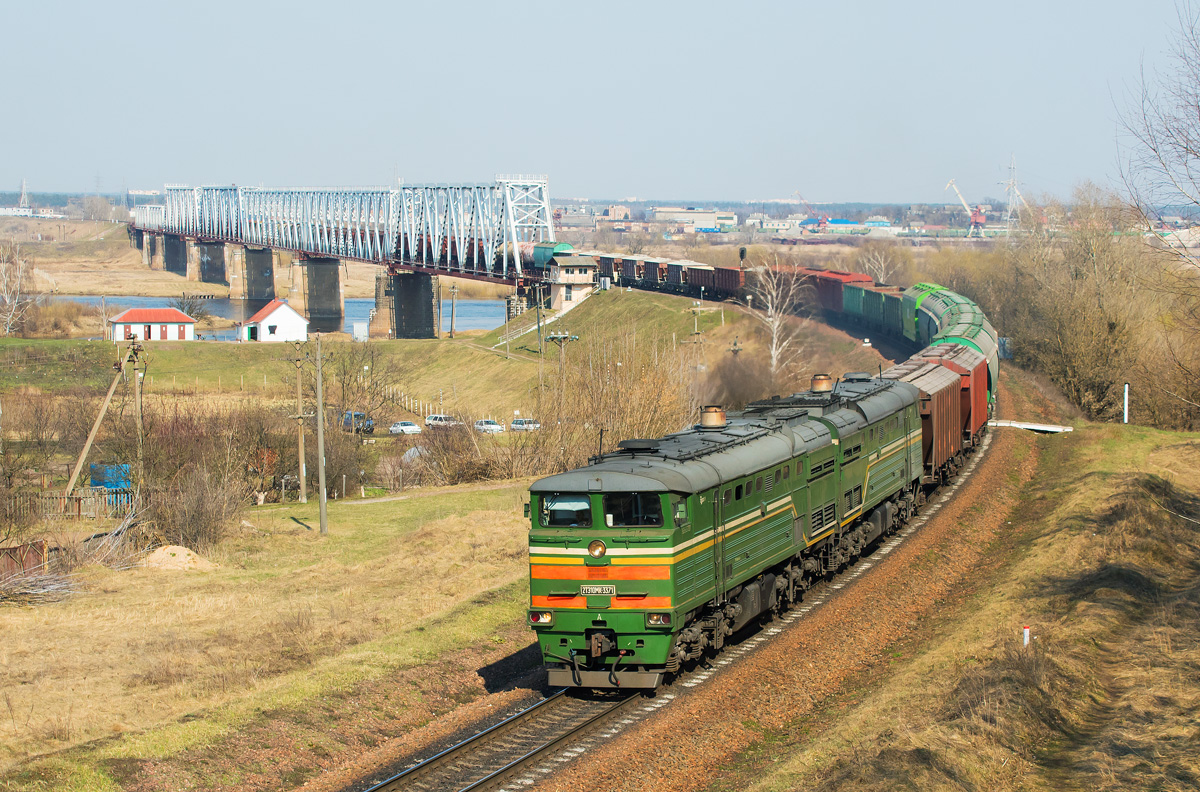 2ТЭ10МК-3371