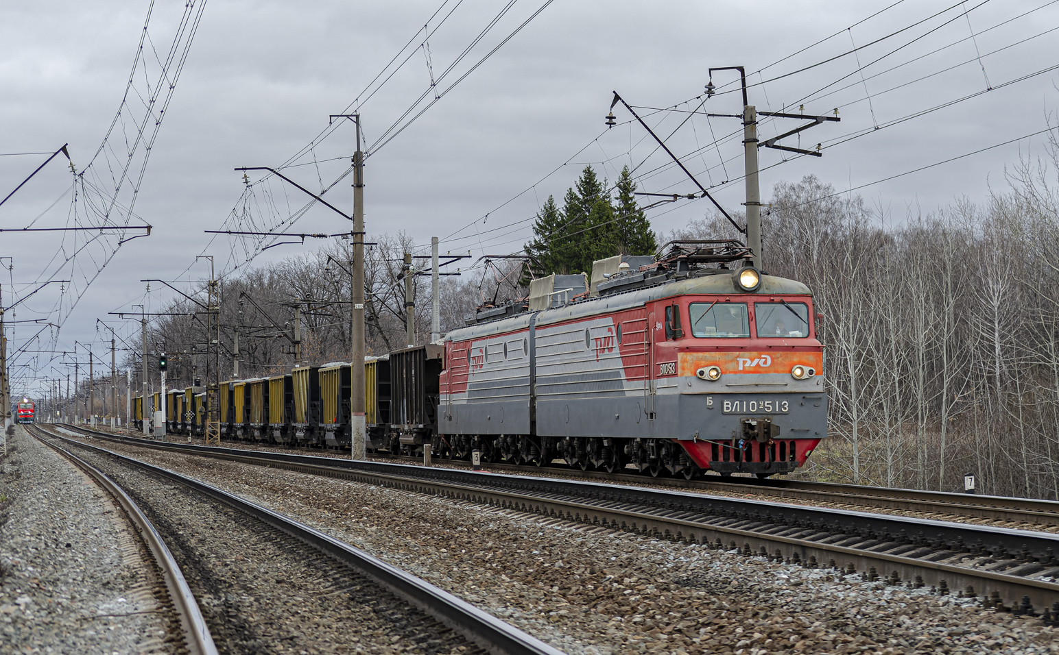 ВЛ10У-513