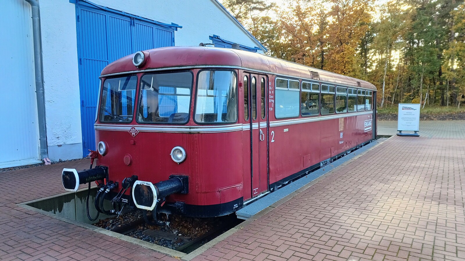 798 644-1