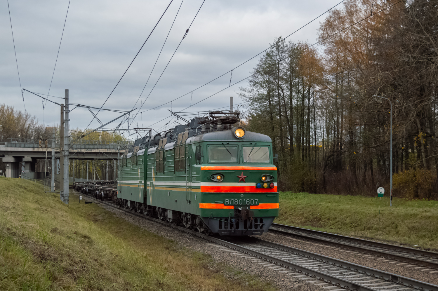 ВЛ80С-607