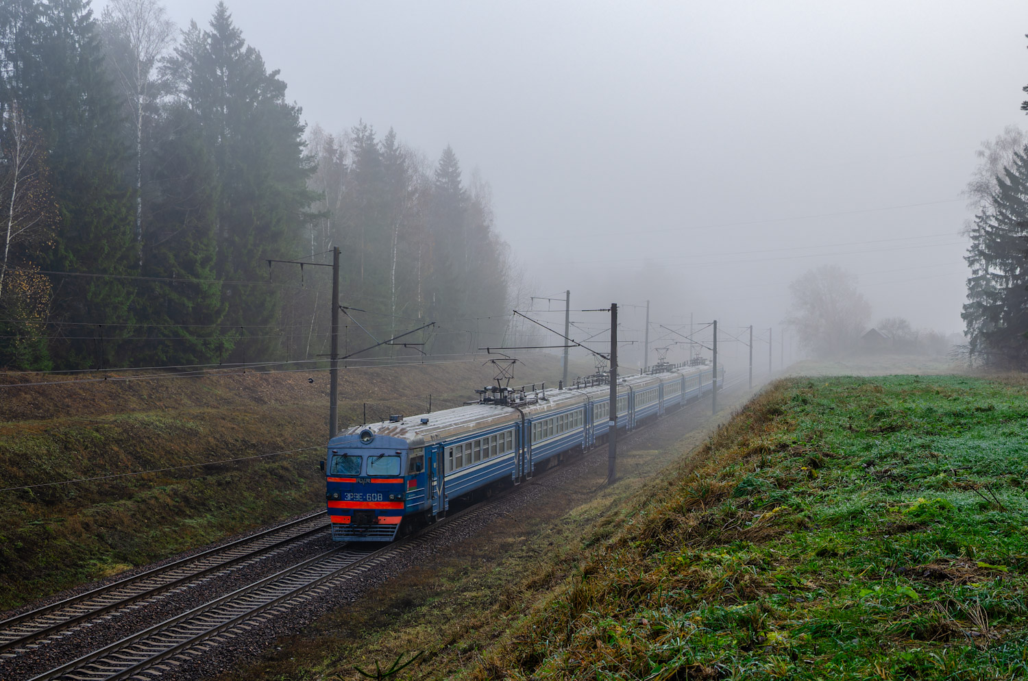 ЭР9Е-608