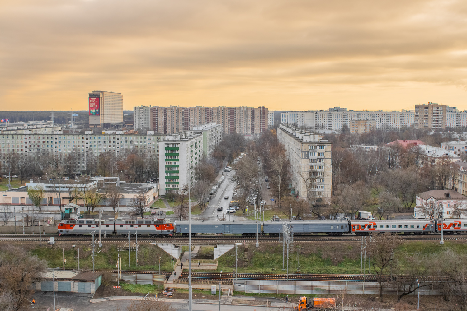 ЧС7-014; Фотозарисовки (Московская железная дорога)