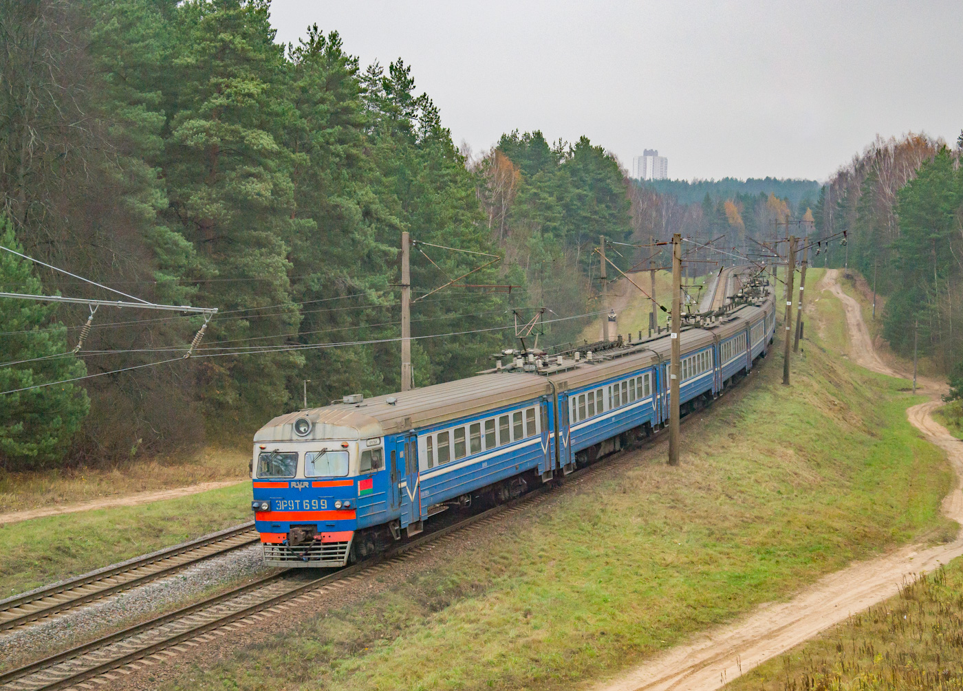 ЭР9Т-699