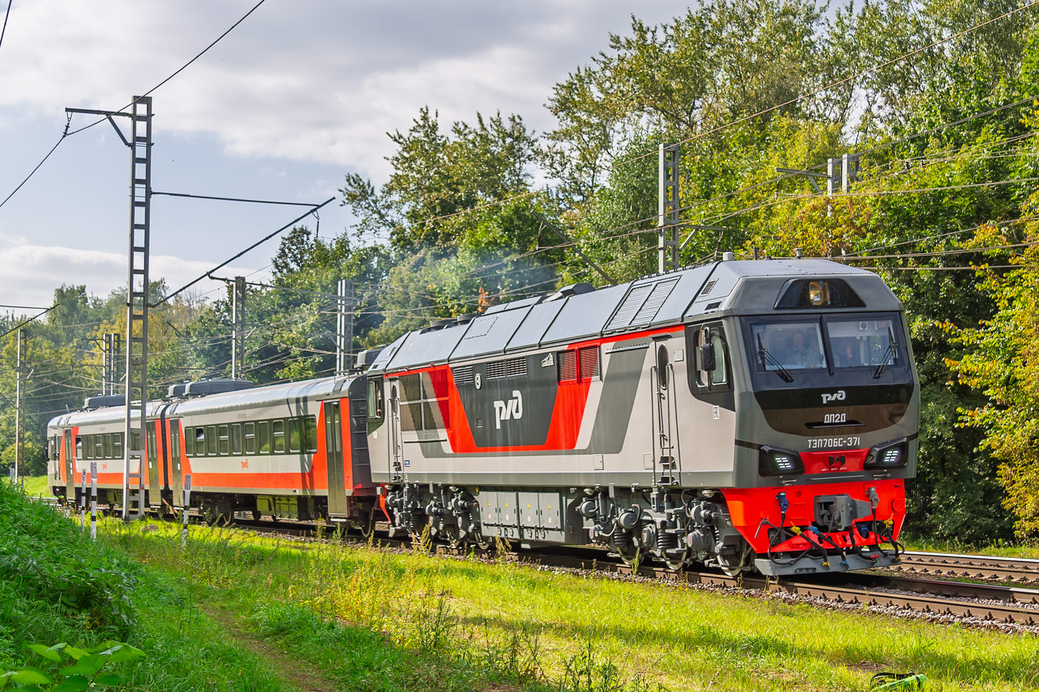 ТЭП70БС-371
