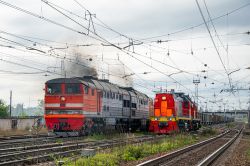 893 КБ