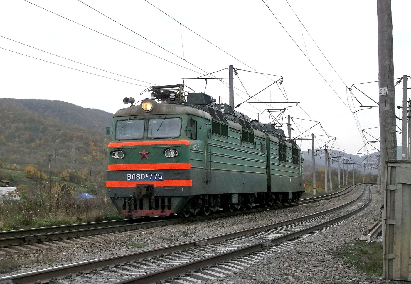 ВЛ80Т-775