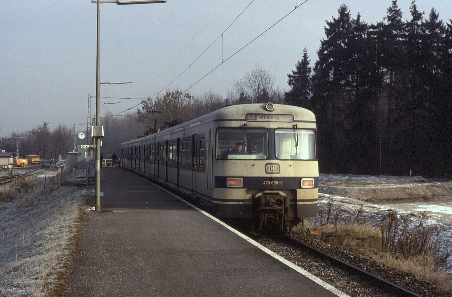 420 106-7