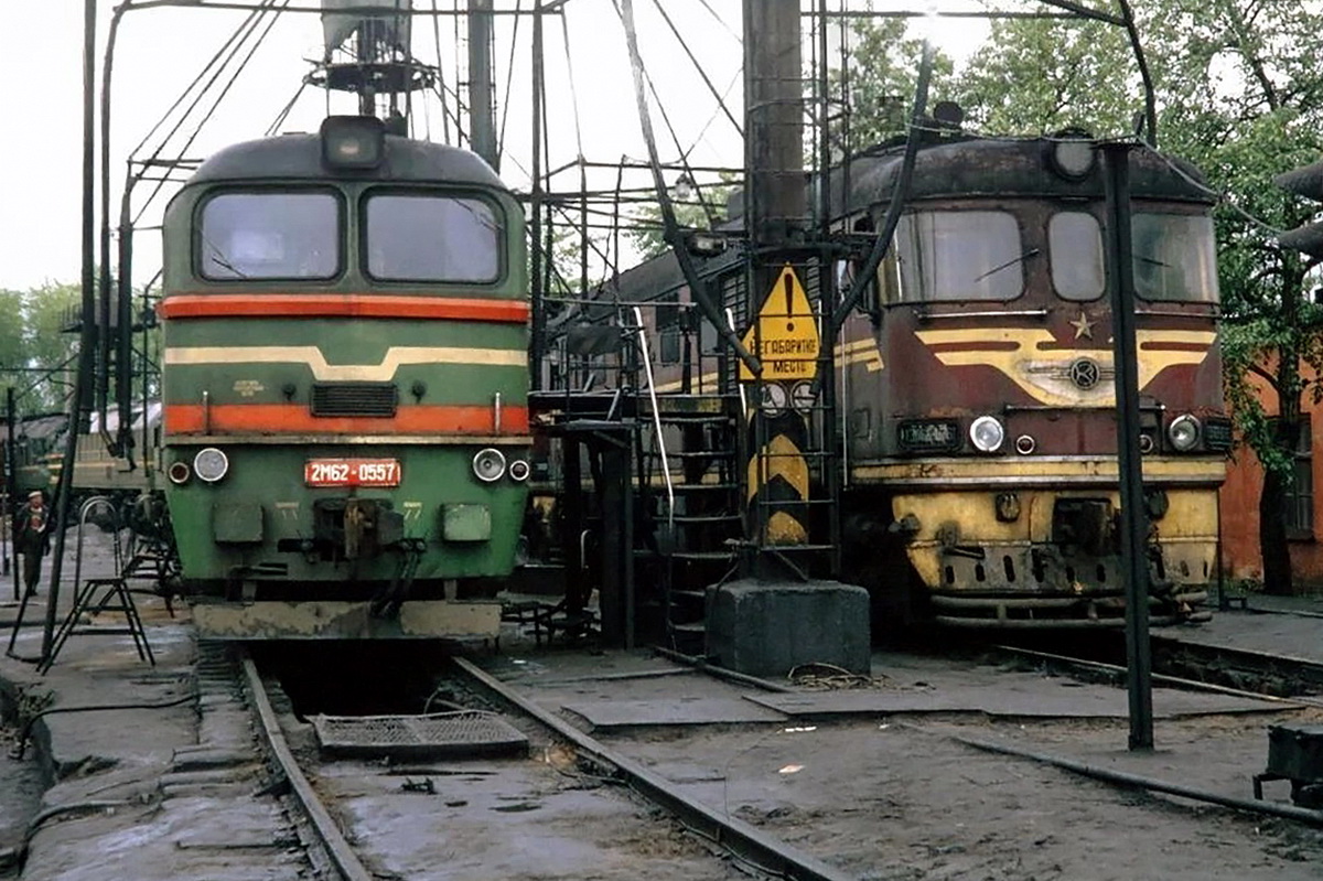 2М62-0557; ТЭП60-0761