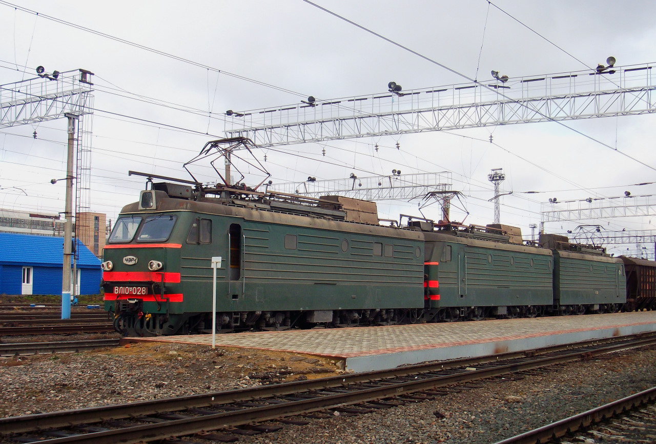 ВЛ10УК-028