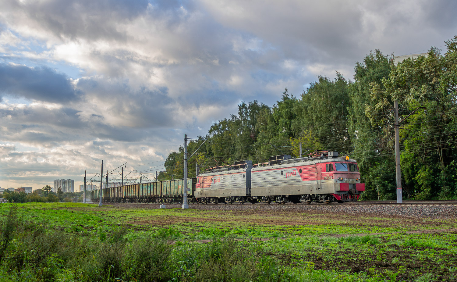 ВЛ11-057