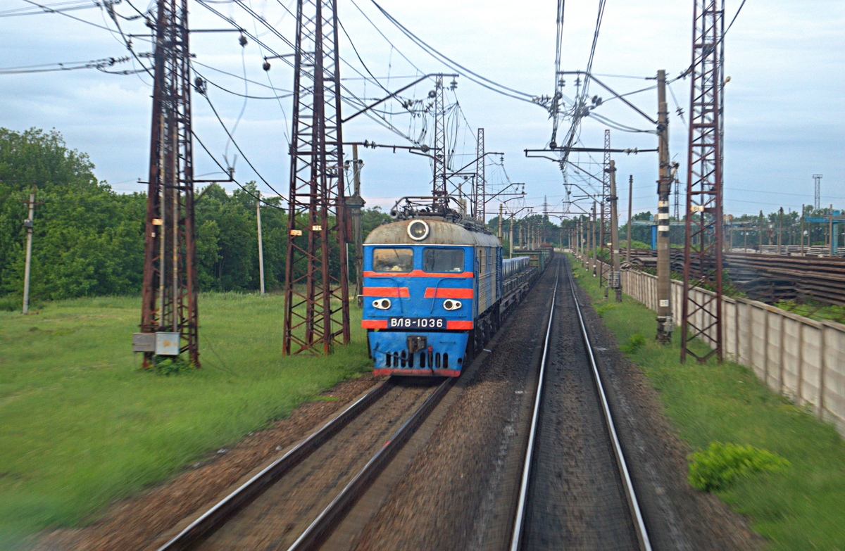 ВЛ8-1036