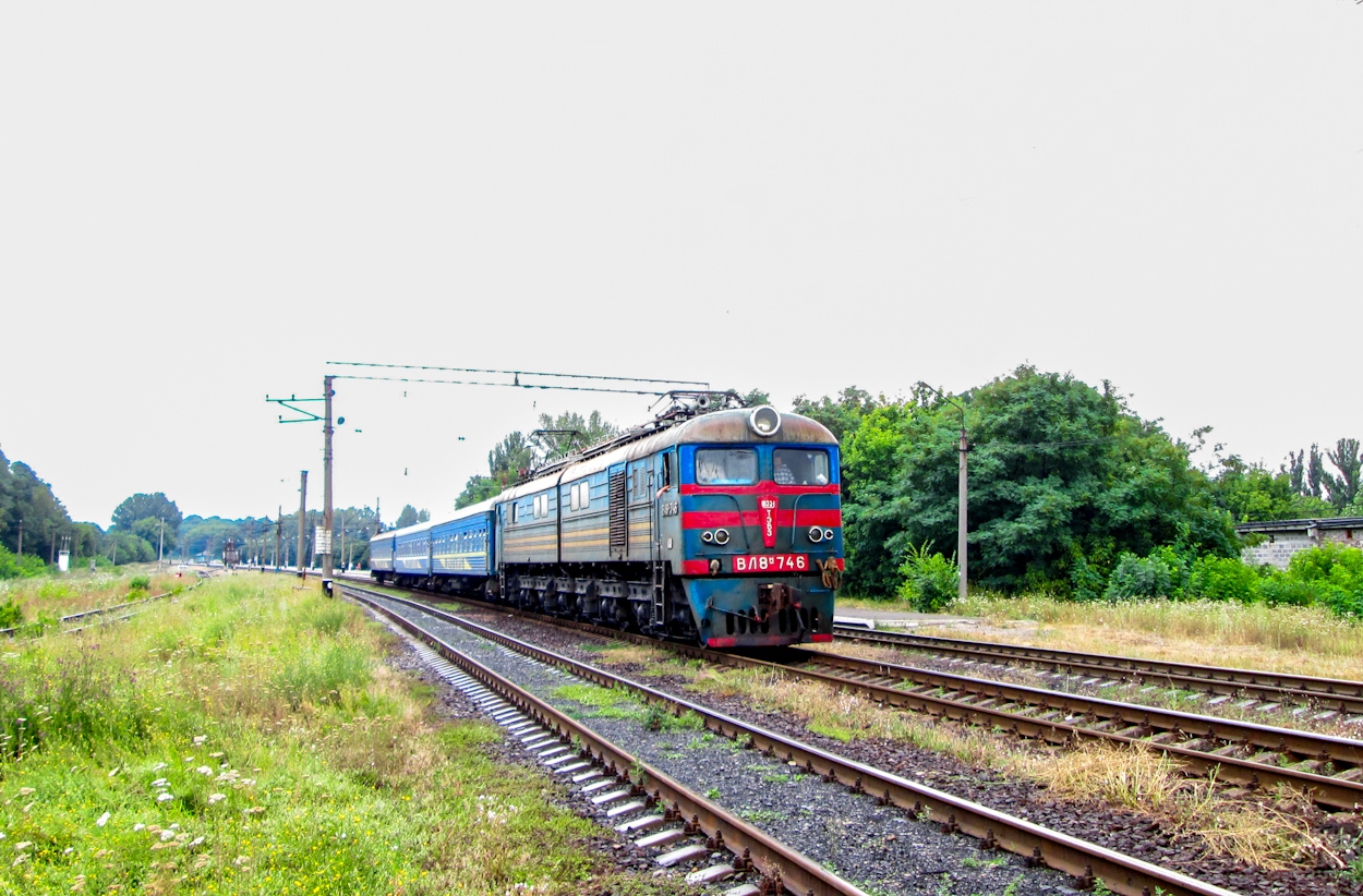 ВЛ8М-746