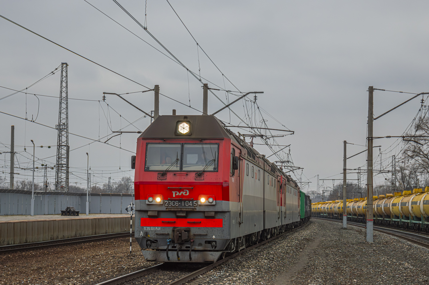 2ЭС6-1045