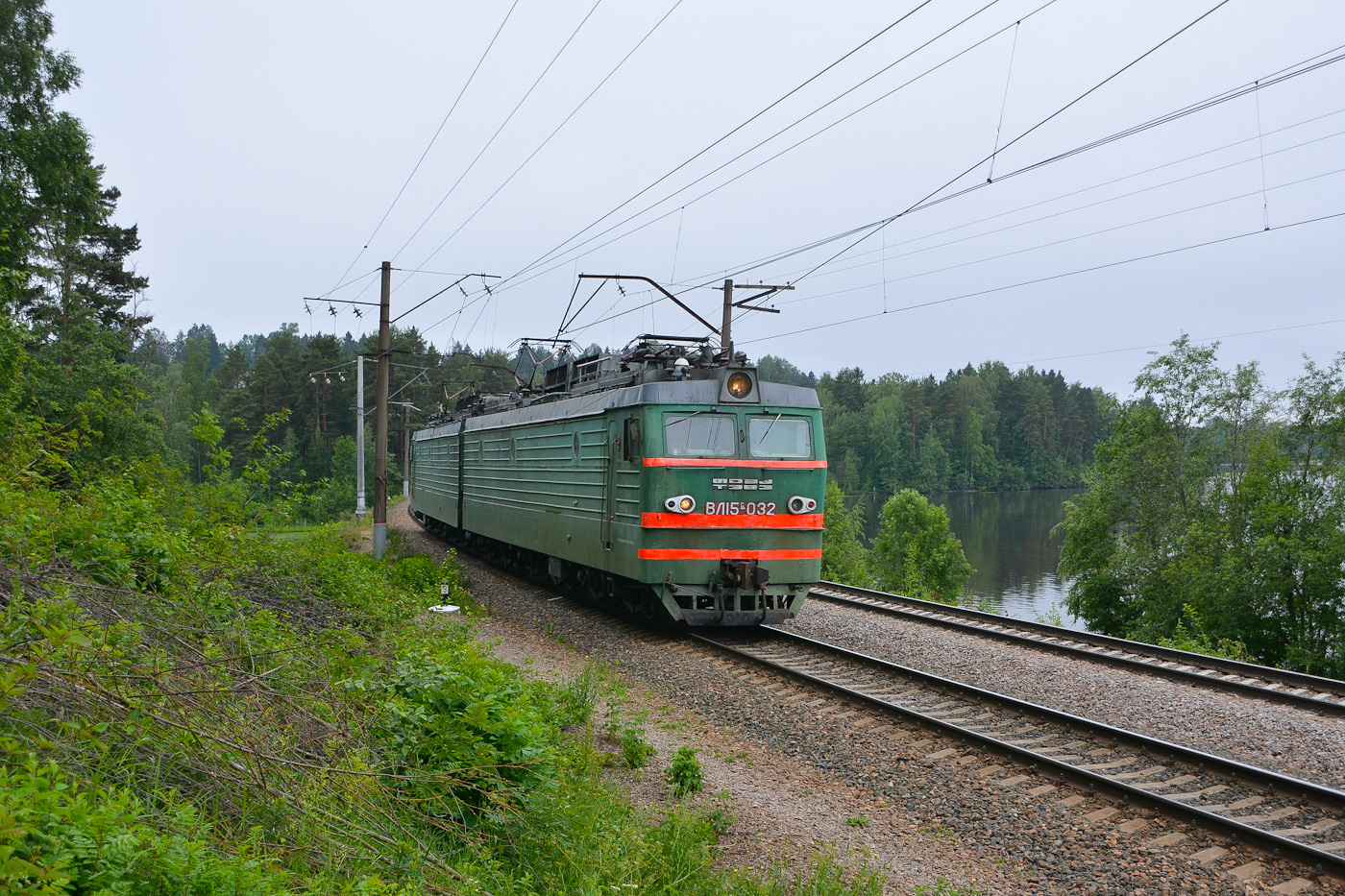 ВЛ15С-032