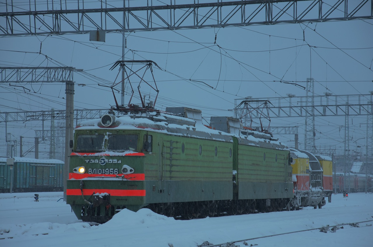 ВЛ10У-956