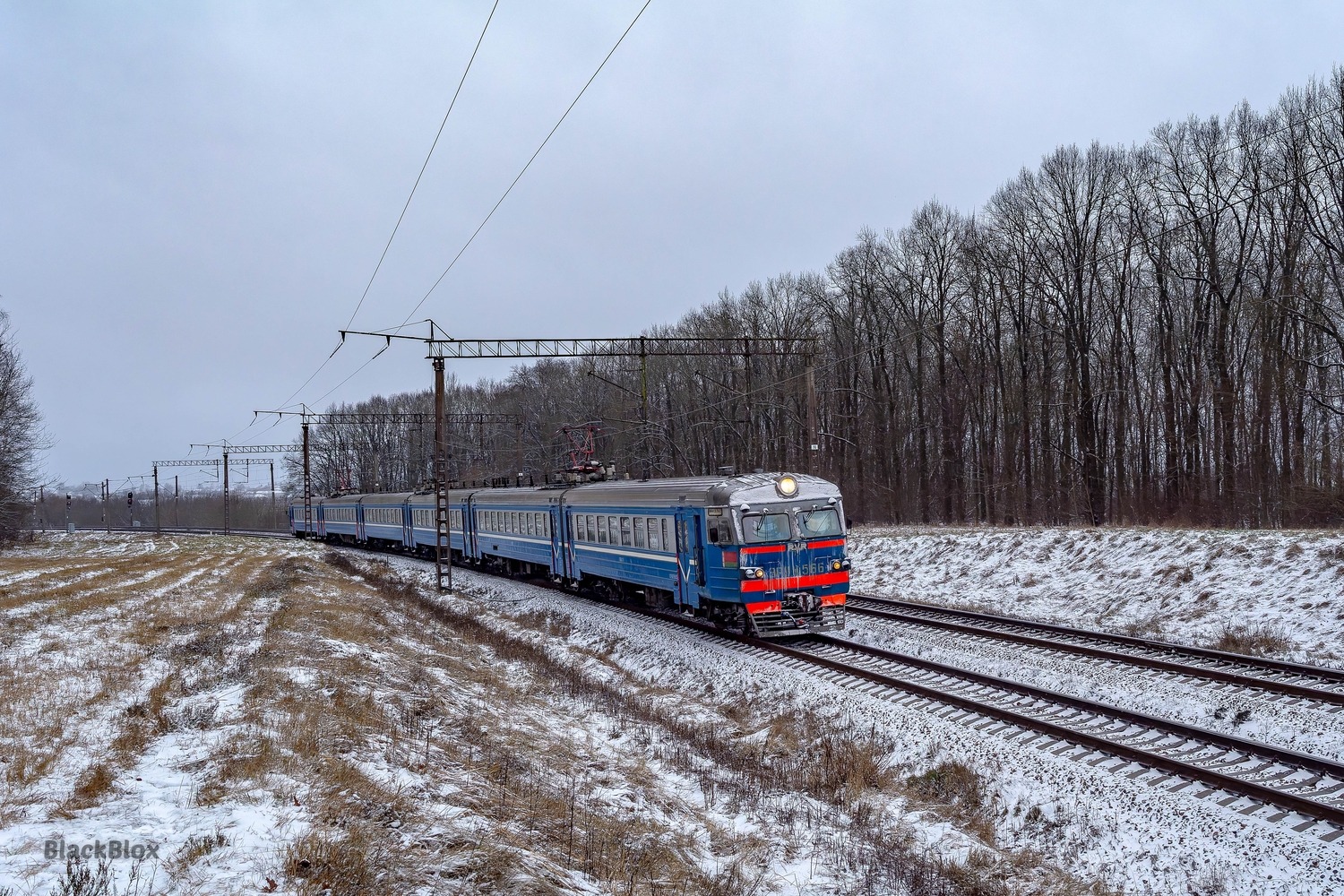 ЭР9М-566