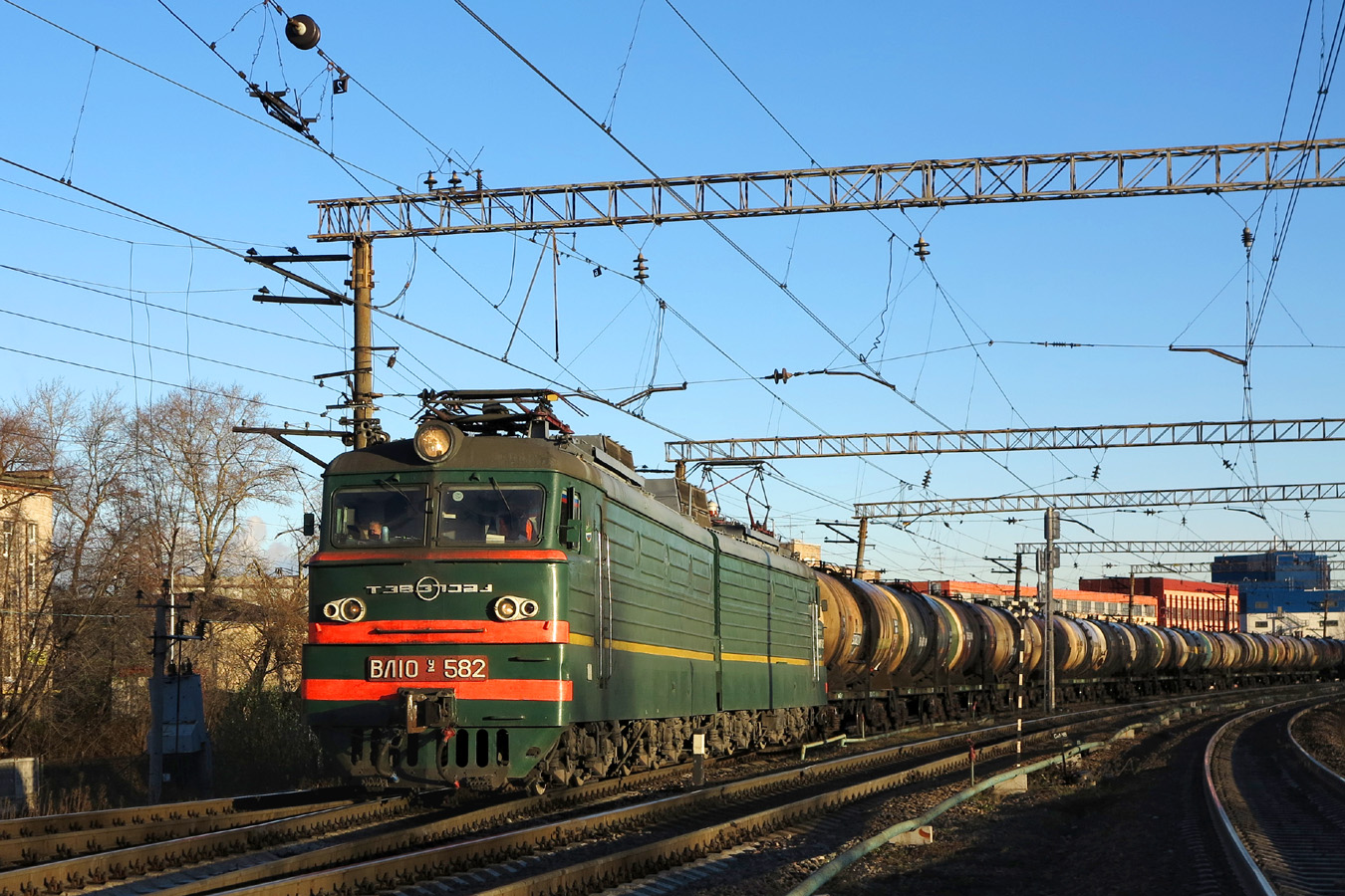 ВЛ10У-582