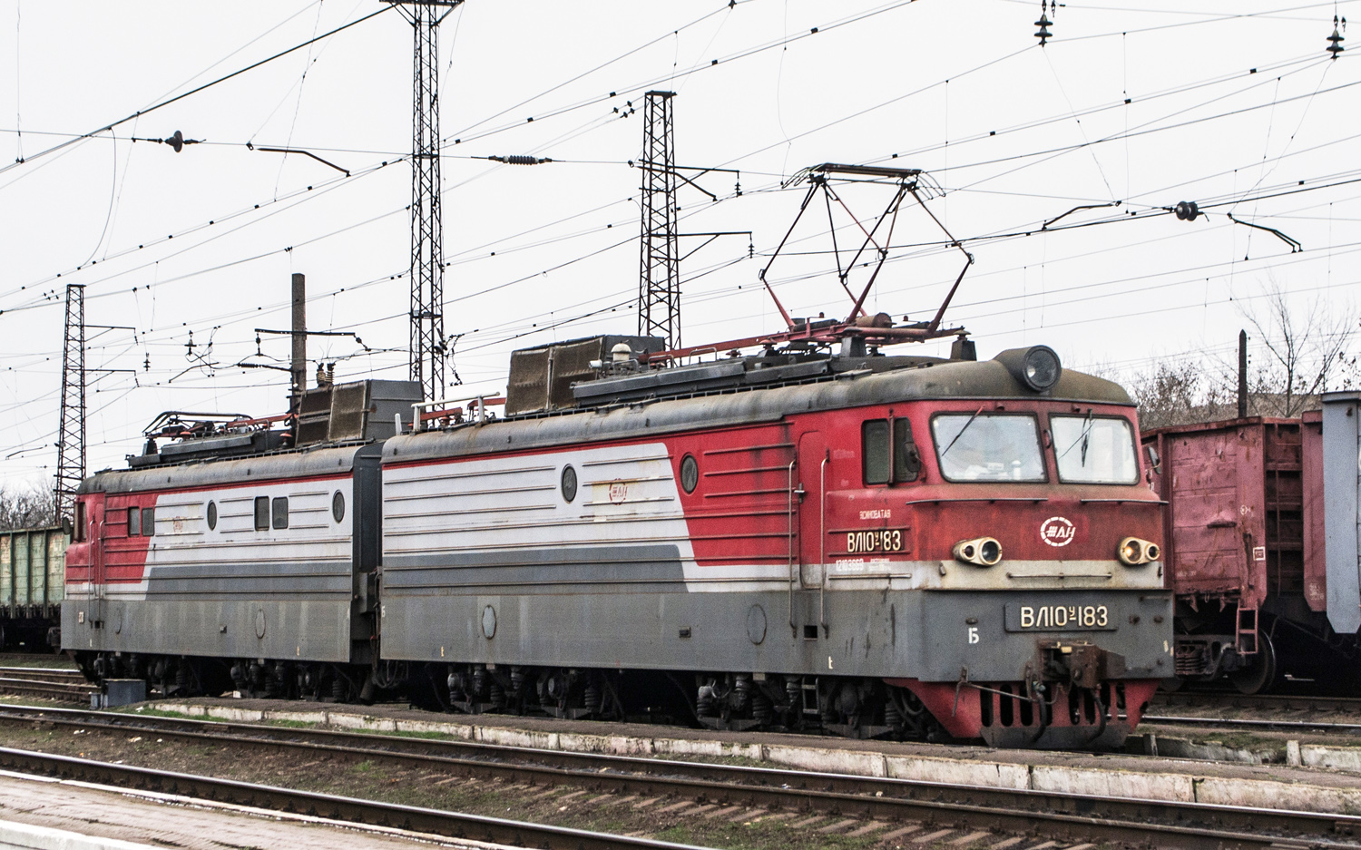 ВЛ10У-183