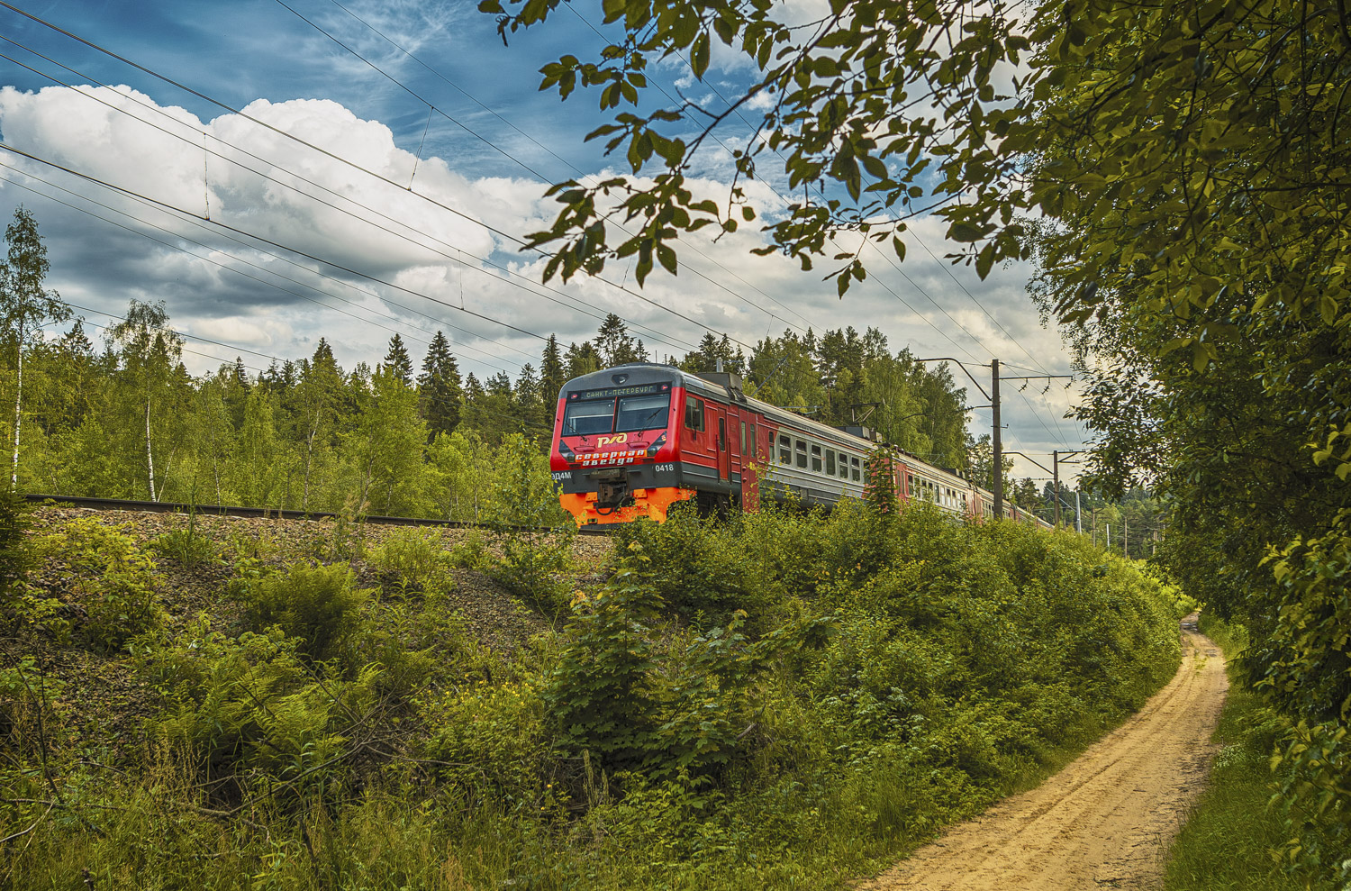 ЭД4М-0418; Фотозарисовки (Октябрьская железная дорога)
