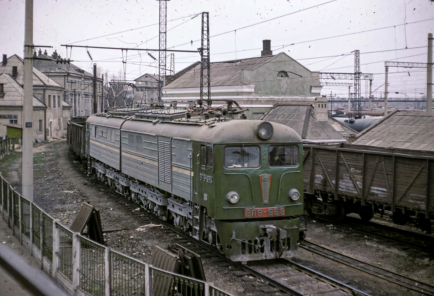 ВЛ8-963