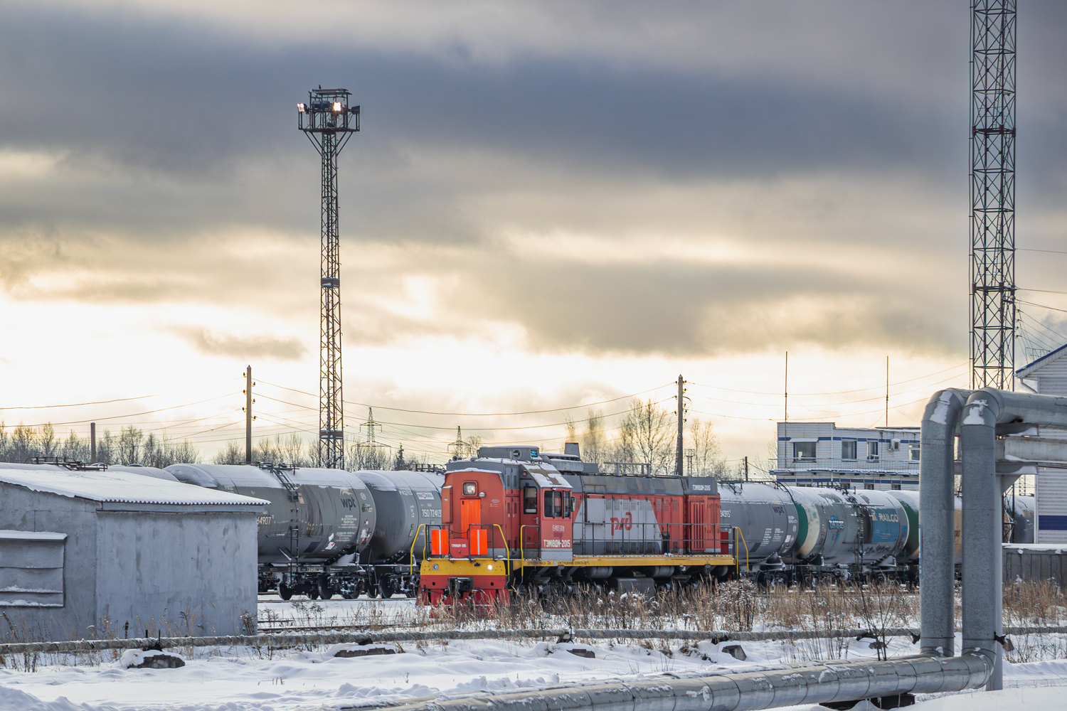ТЭМ18ДМ-2015