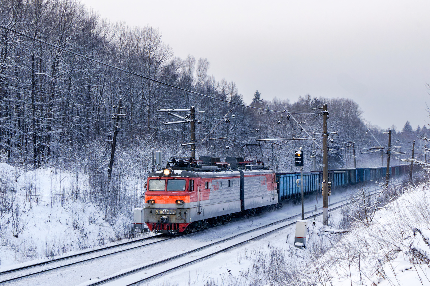 ВЛ10У-377