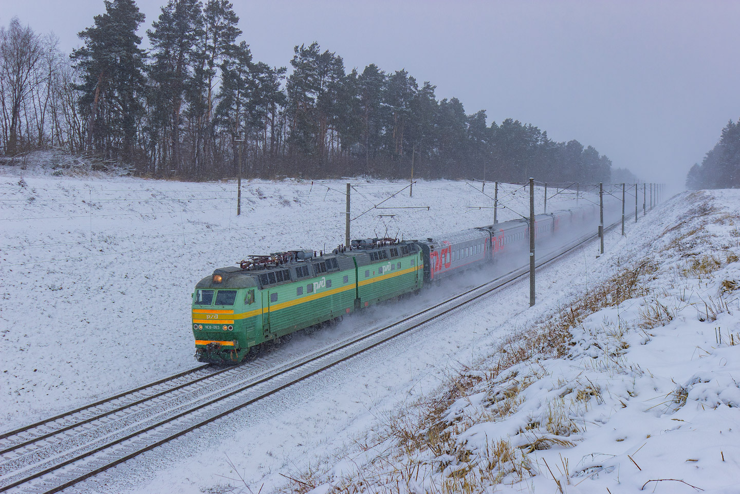 ЧС8-053