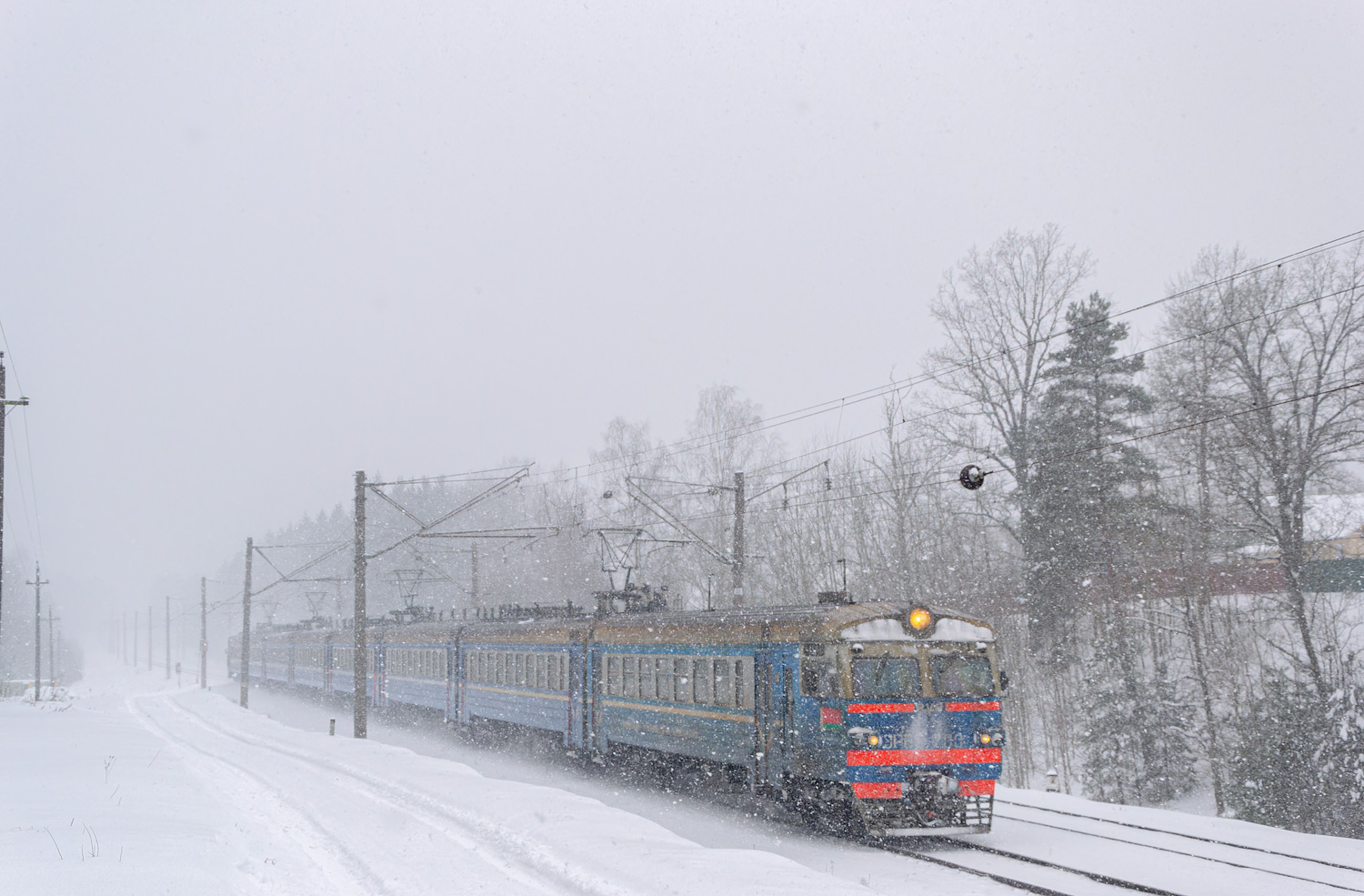 ЭР9Т-700