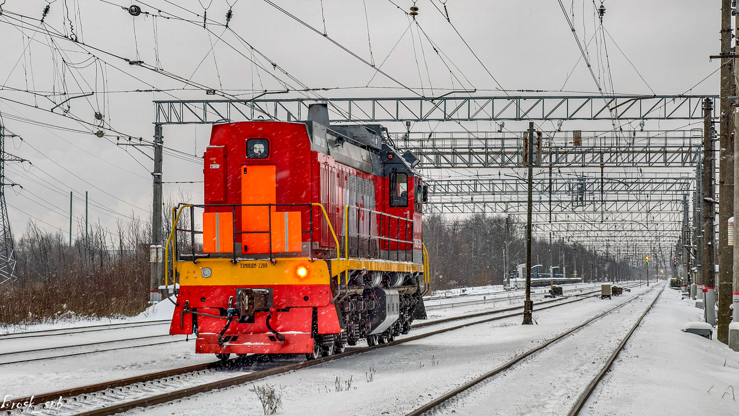 ТЭМ18ДМ-2288