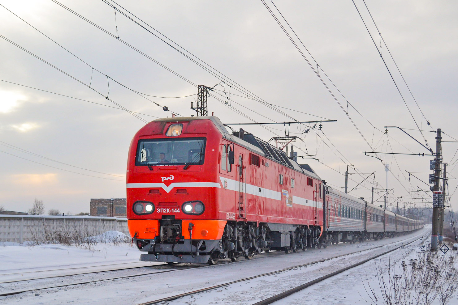 ЭП2К-144