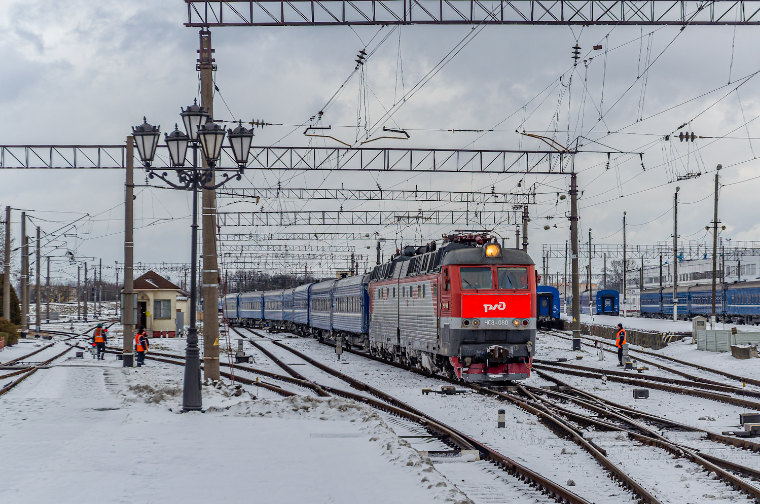 ЧС8-060