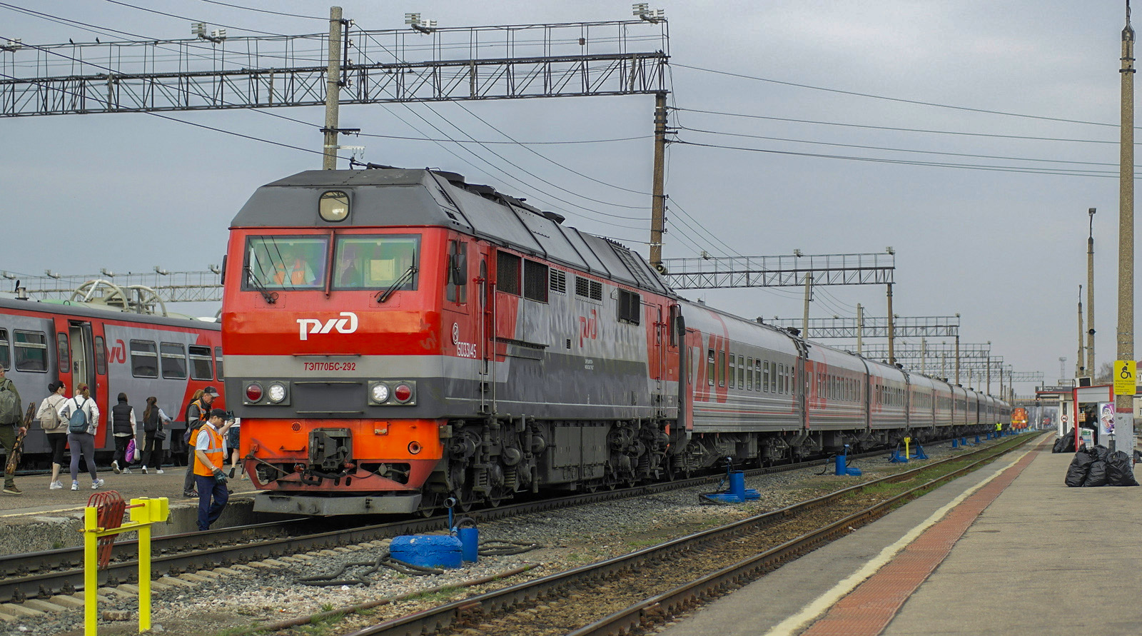 ТЭП70БС-292