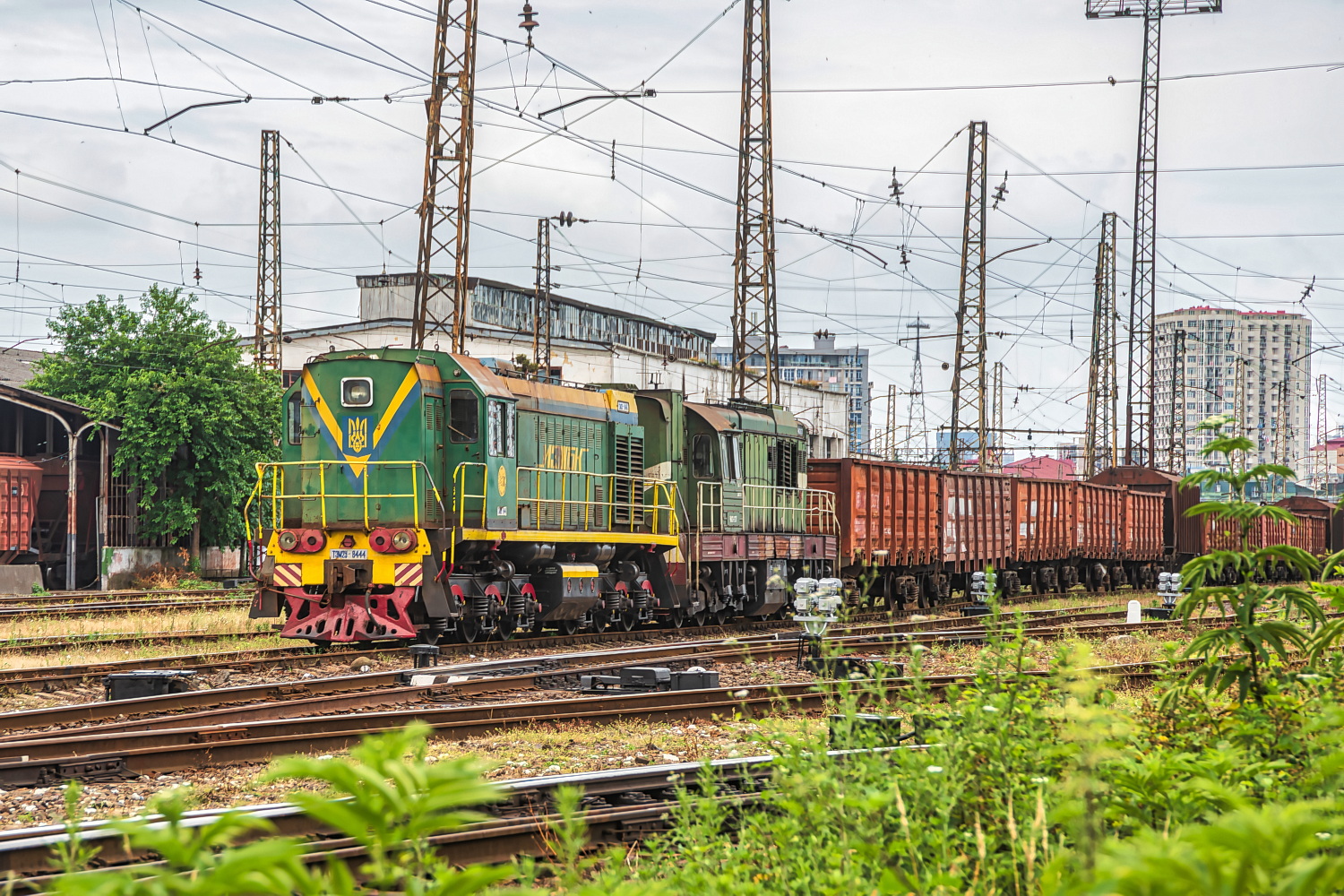 ТЭМ2У-8444