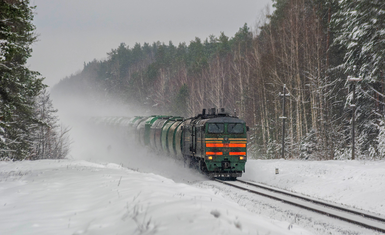 2ТЭ10М-3107