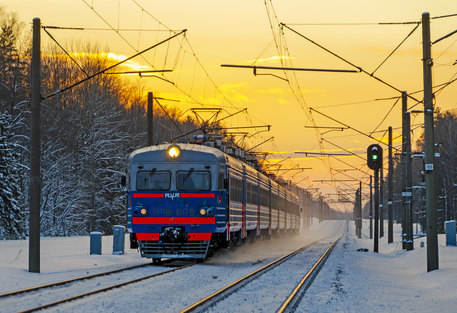 ЭР9Е-609