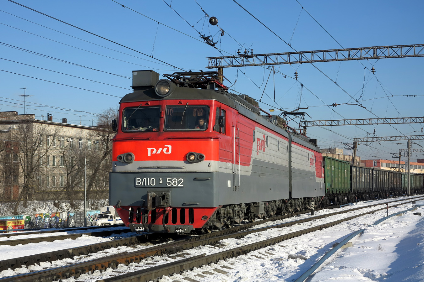 ВЛ10У-582
