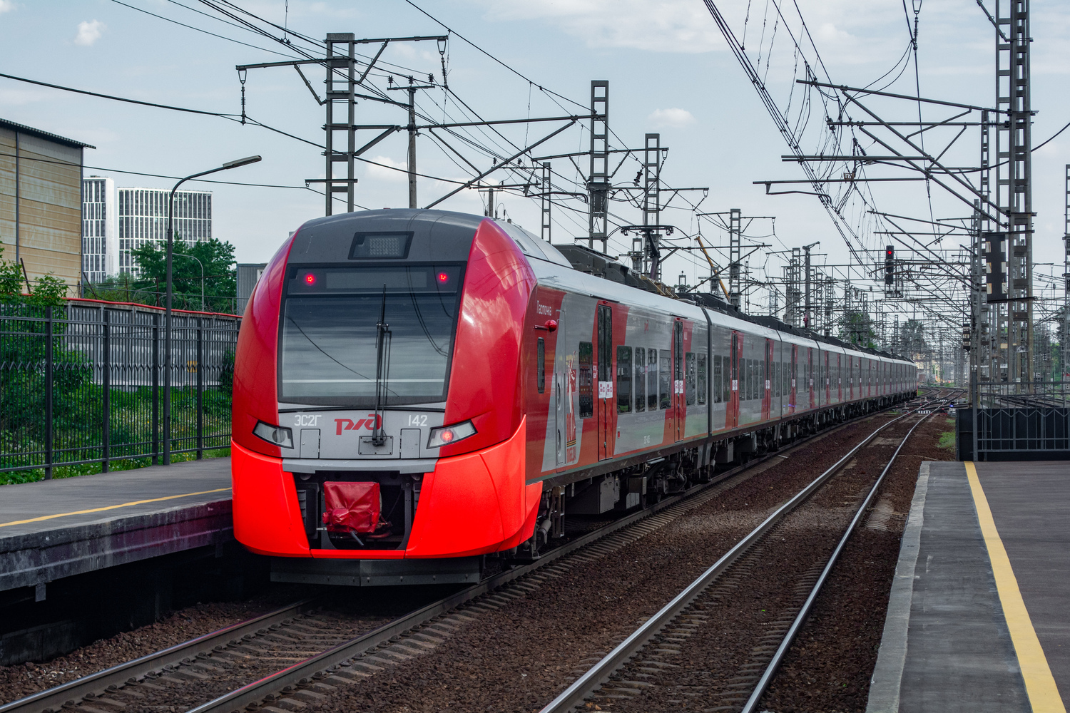 ЭС2Г-142