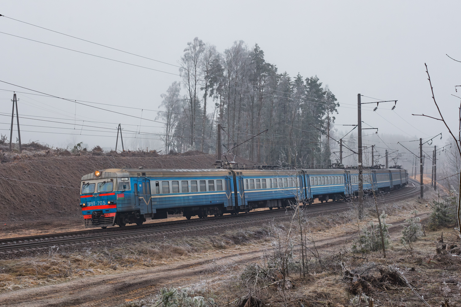 ЭР9Т-705