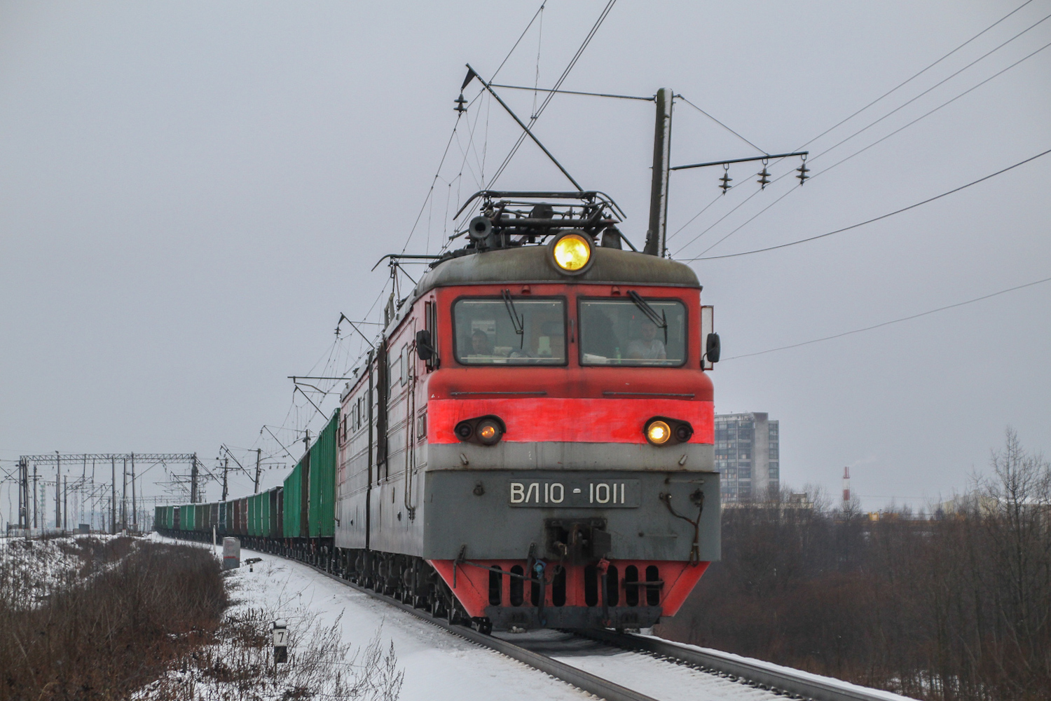 ВЛ10-1011