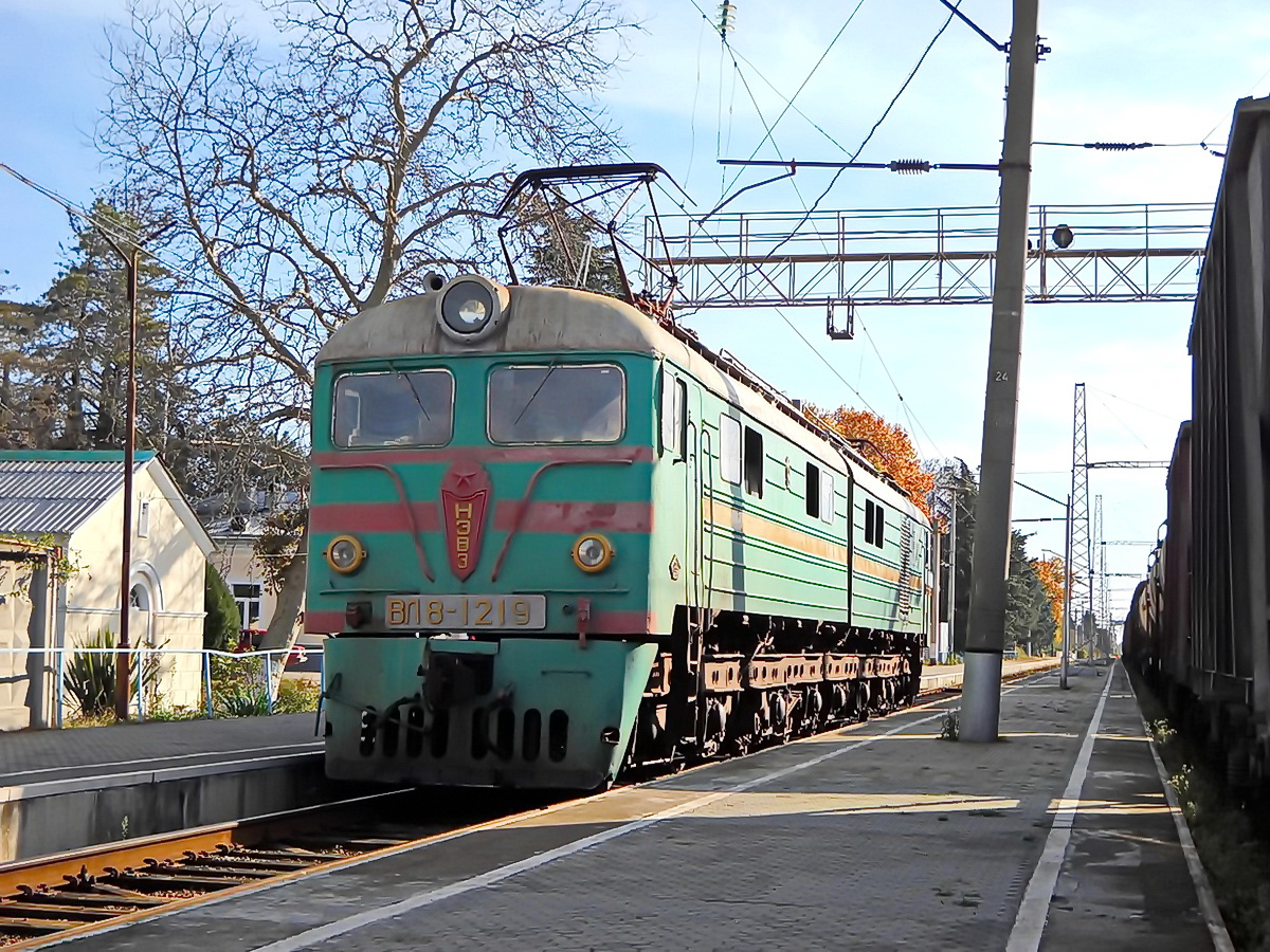 ВЛ8-1219