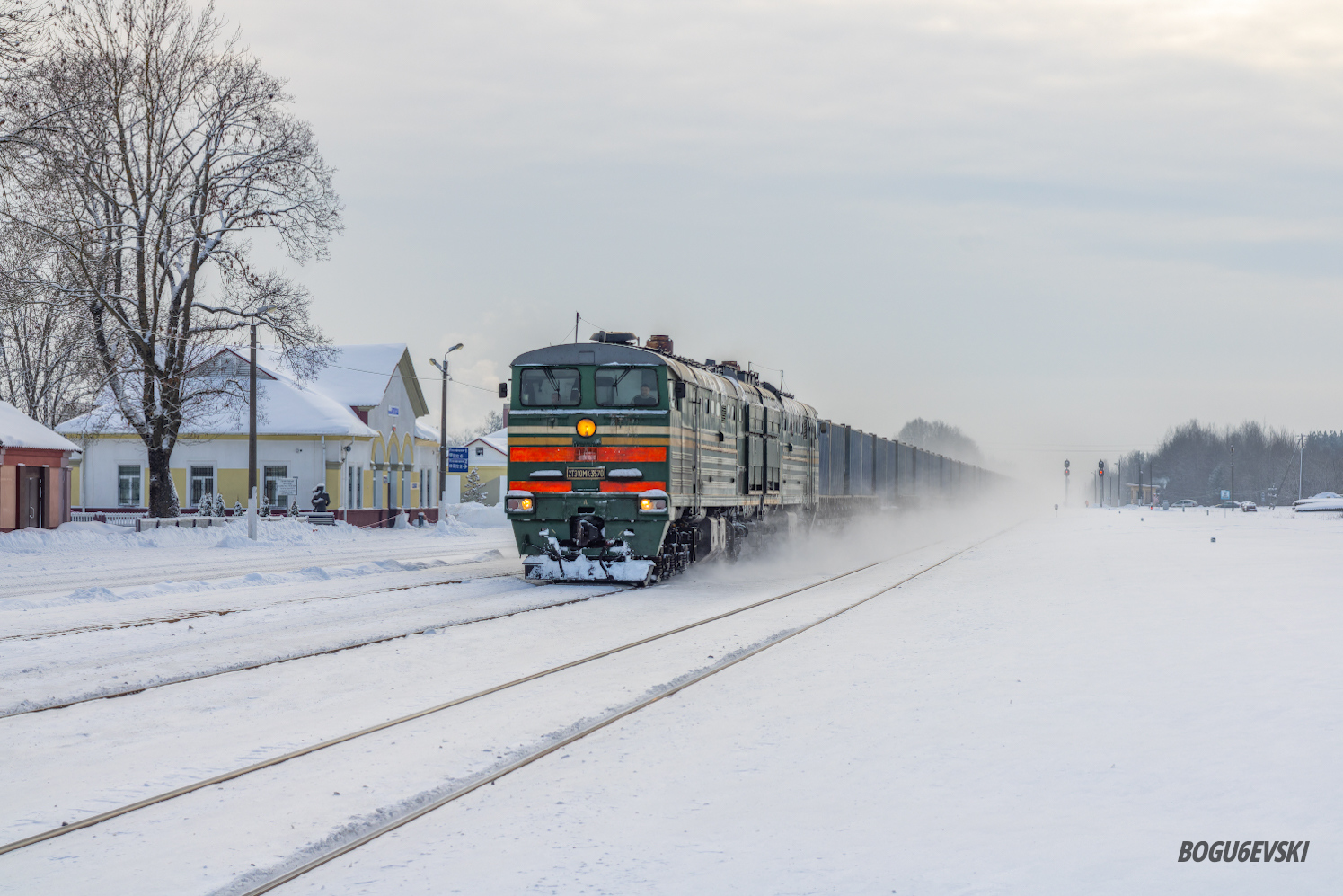 2ТЭ10МК-3570