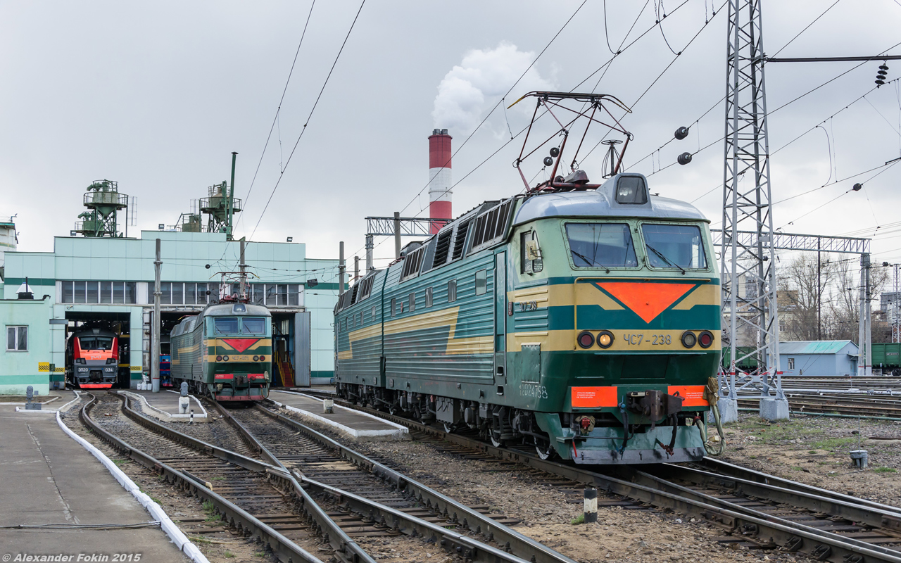 ЧС7-238