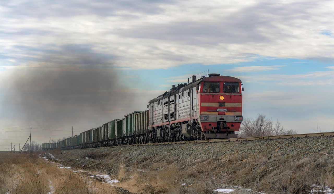 2ТЭ10М-2559