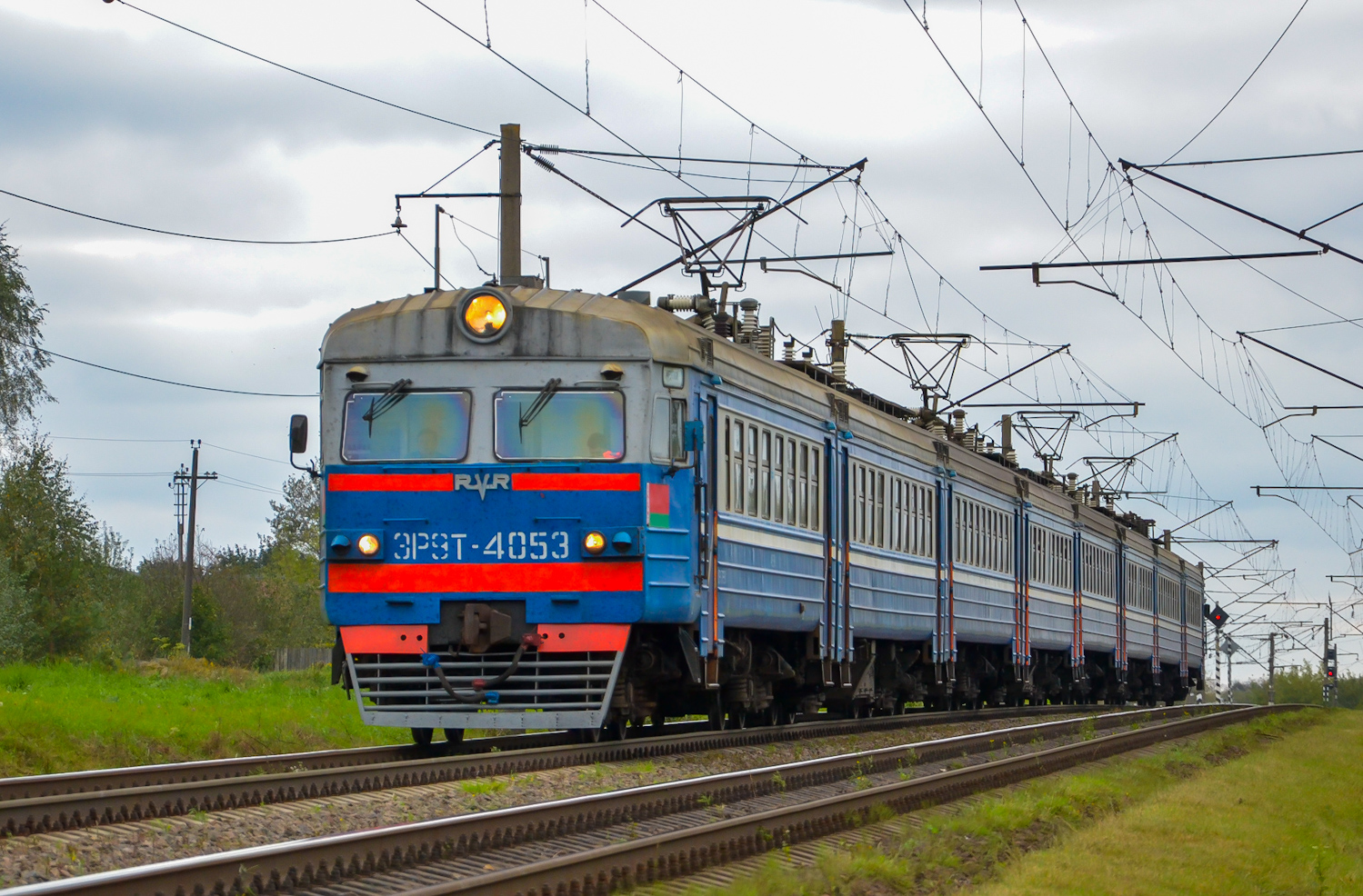 ЭР9Т-4053