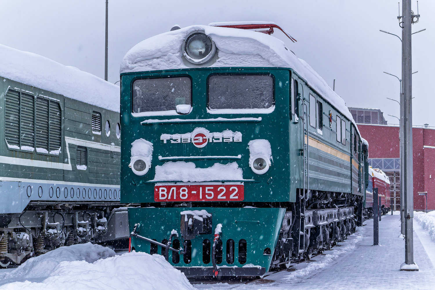 ВЛ8-1522