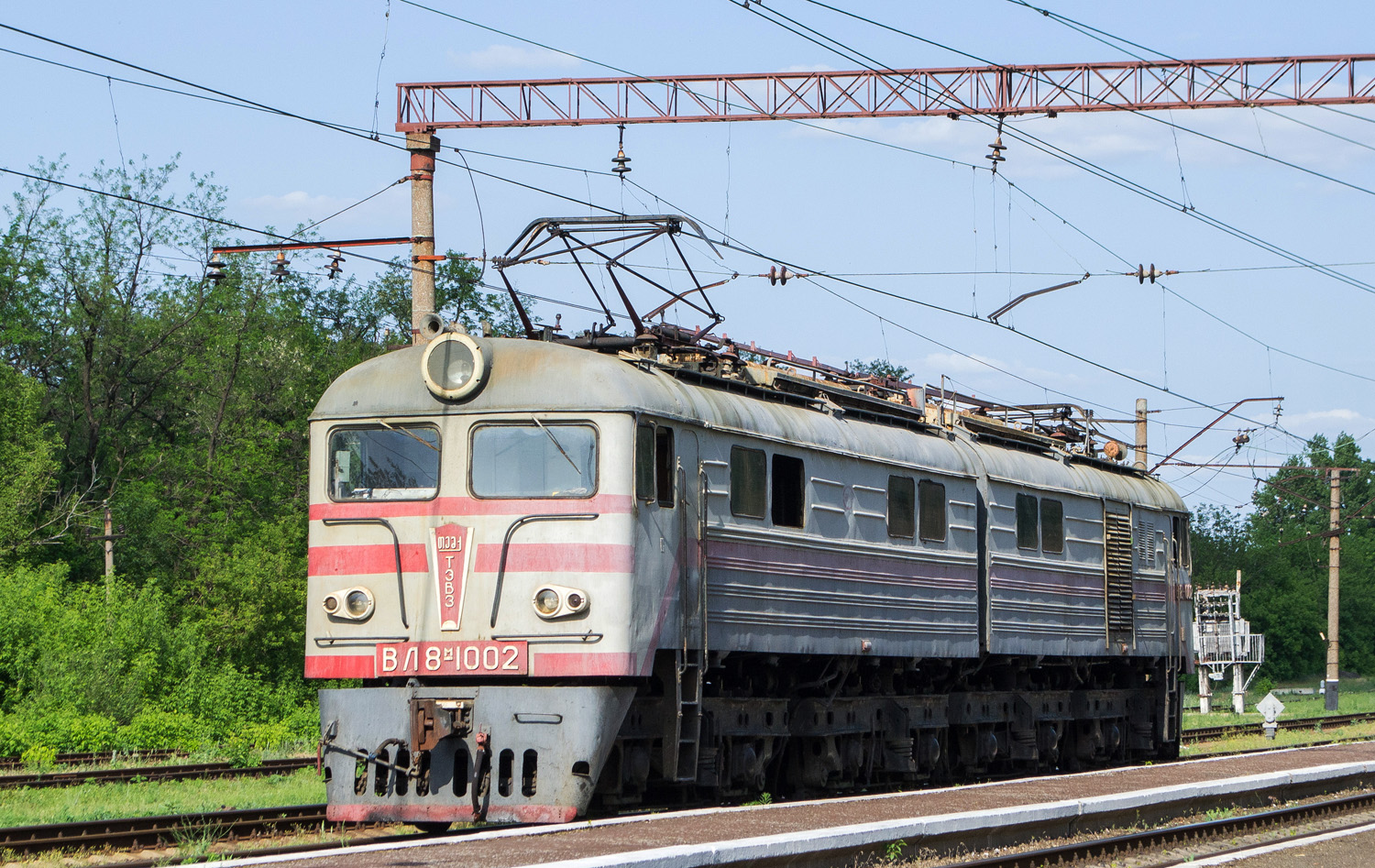 ВЛ8М-1002