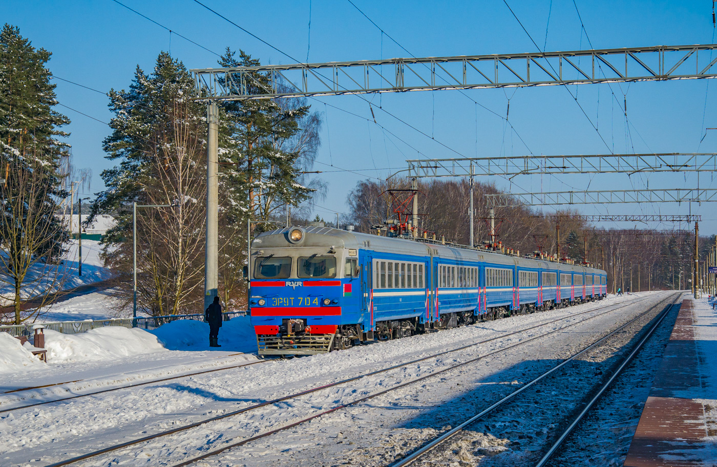 ЭР9Т-704