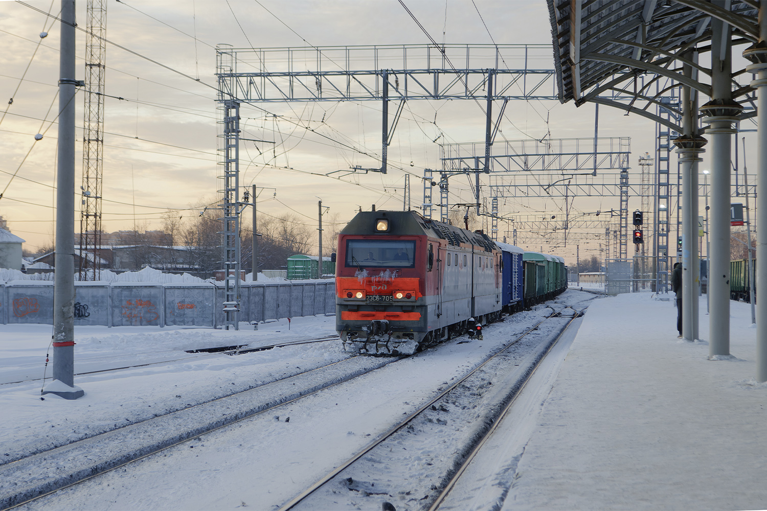 2ЭС6-705