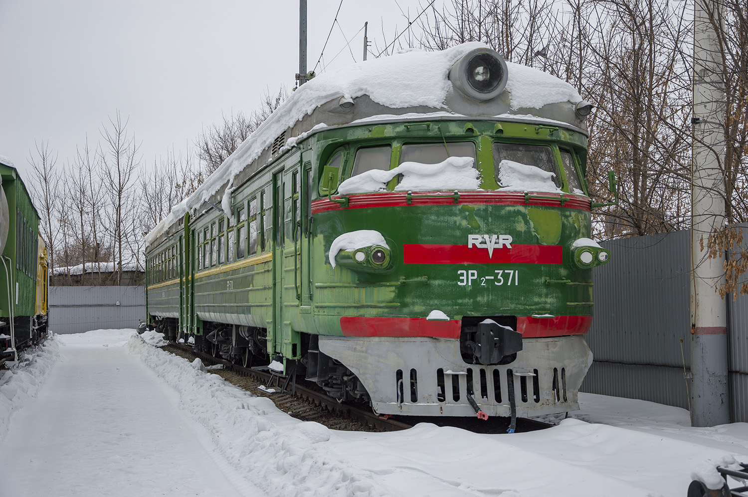 ЭР2-371